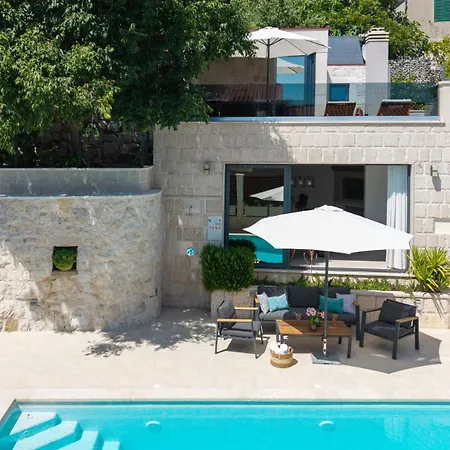 Βίλα New! Falcon House, 3-bedroom With Heated 36 Sqm Pool, Jacuzzi, Finnish Sauna Gornje Sitno